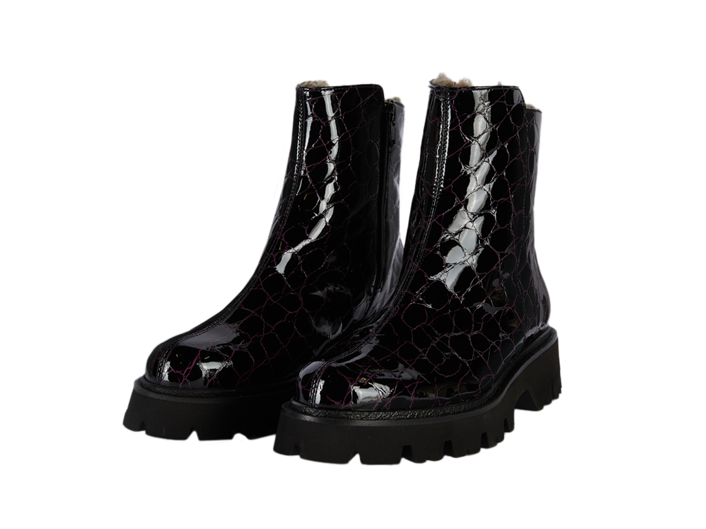 Crocodile effect winter bootie